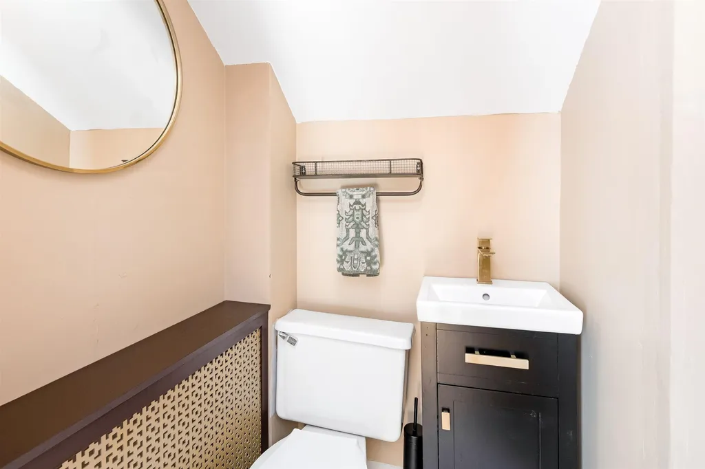 25 Hickok Street Winooski VT 05404
