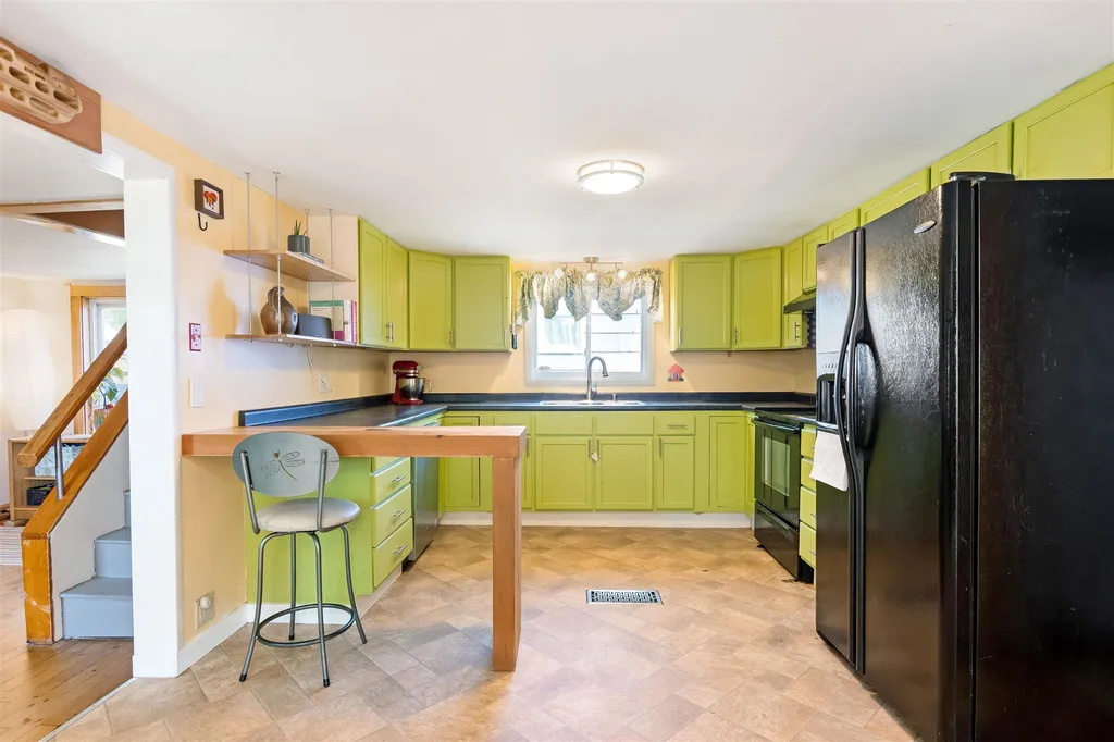 25 Hickok Street Winooski VT 05404
