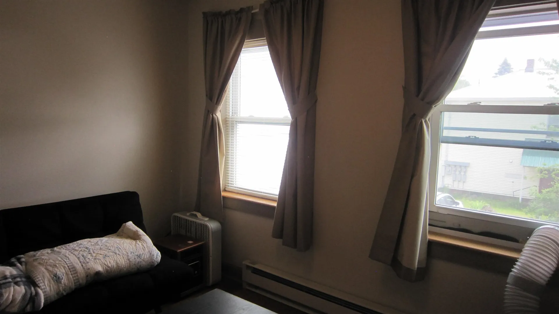 1142 Western Avenue Brattleboro VT 05301