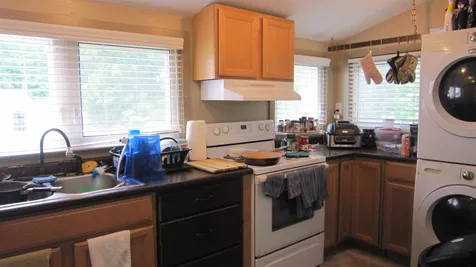 1142 Western Avenue Brattleboro VT 05301