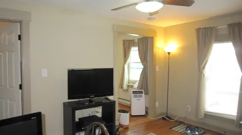 1142 Western Avenue Brattleboro VT 05301