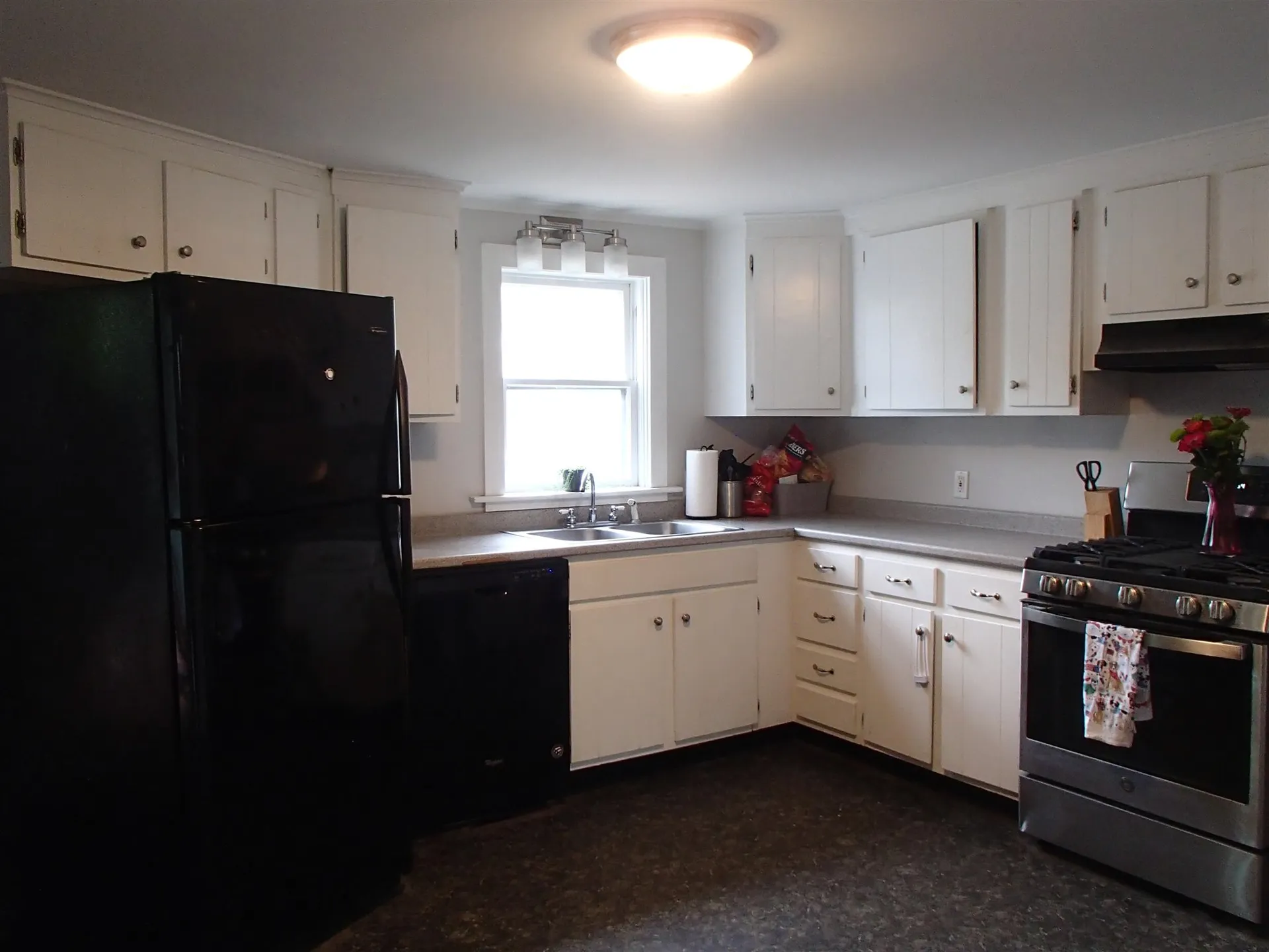154 Baker Street Keene NH 03431