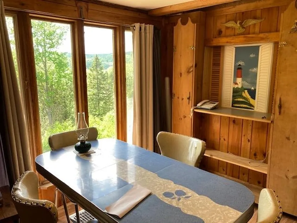 133 Cedar Lane Stewartstown NH 03576