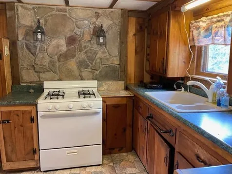 133 Cedar Lane Stewartstown NH 03576