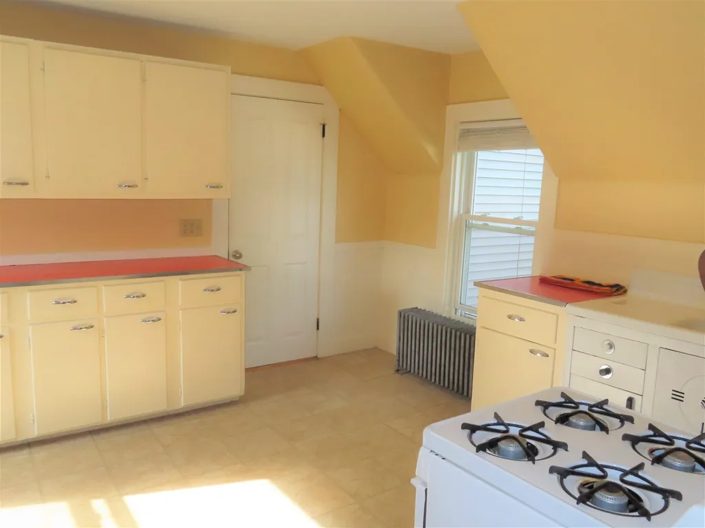 68 Gilsum Street Keene NH 03431