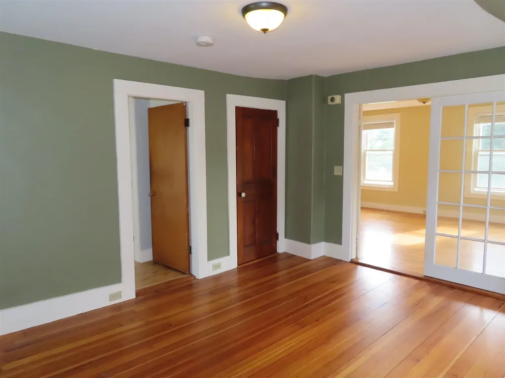68 Gilsum Street Keene NH 03431