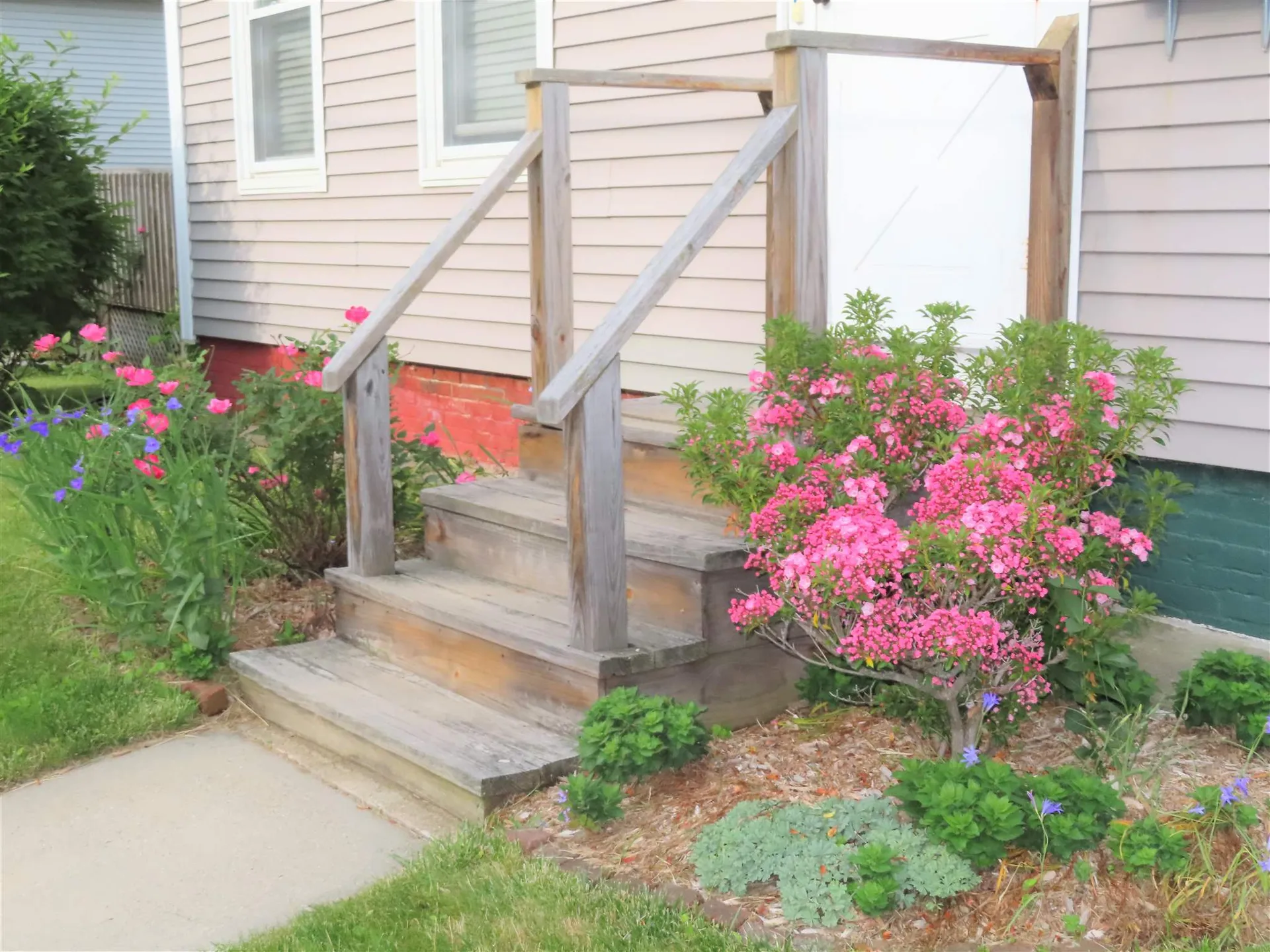 68 Gilsum Street Keene NH 03431