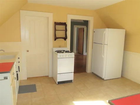 68 Gilsum Street Keene NH 03431