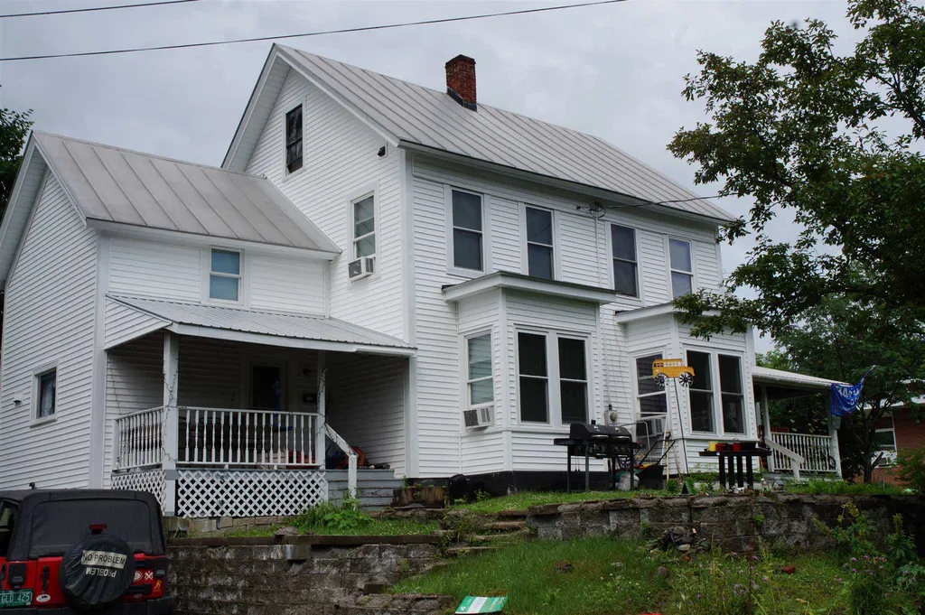 282 Vine Street Northfield VT 05663