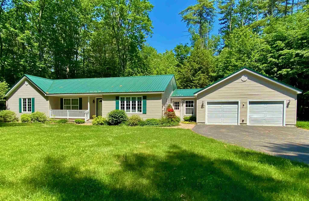 26 Robin Acres Drive Wolfeboro NH 03894