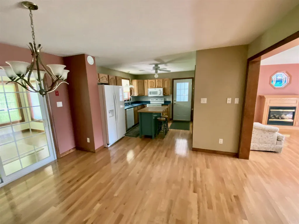 26 Robin Acres Drive Wolfeboro NH 03894