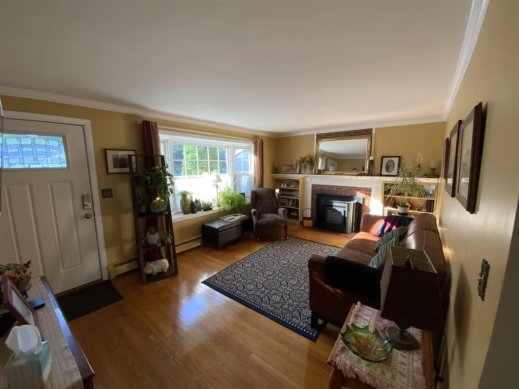 314 Mckinley Road Portsmouth NH 03801