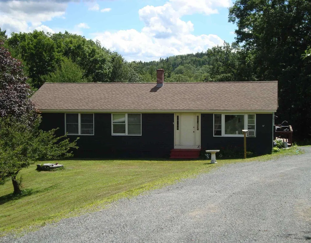 57 Prospect Hill Road Sunapee NH 03751