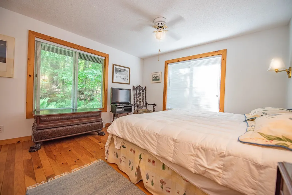 109 West Shore Road Hebron NH 03241