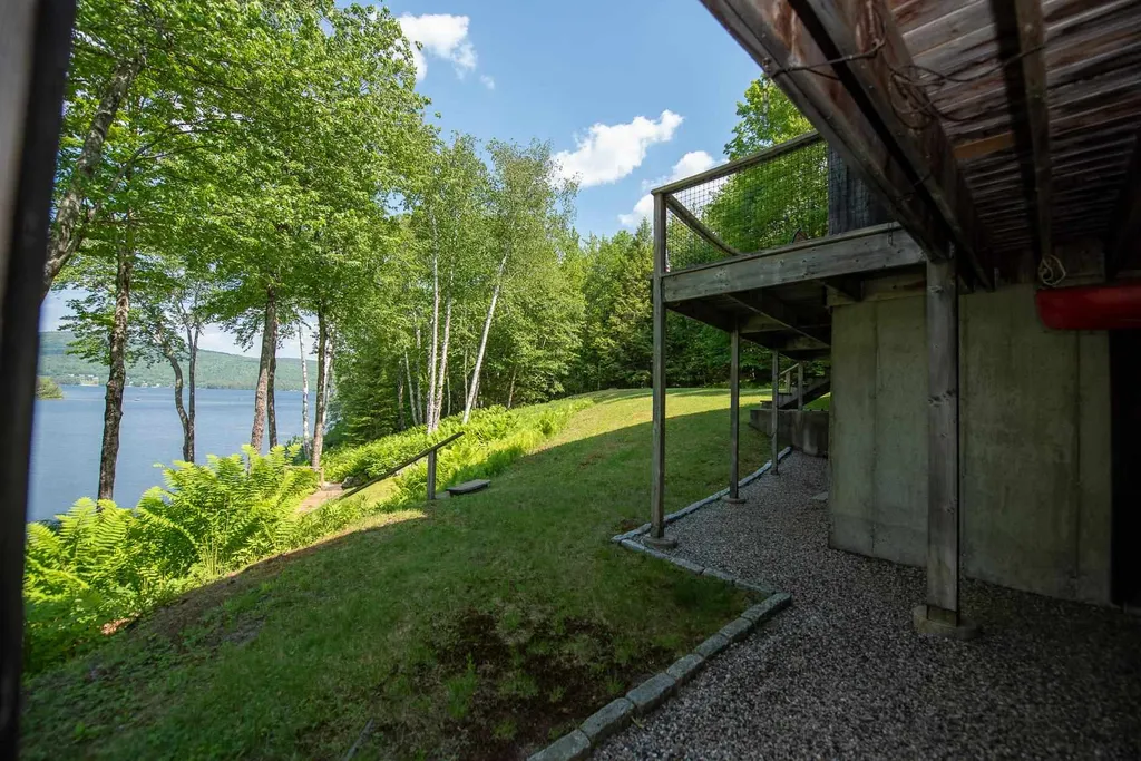 109 West Shore Road Hebron NH 03241