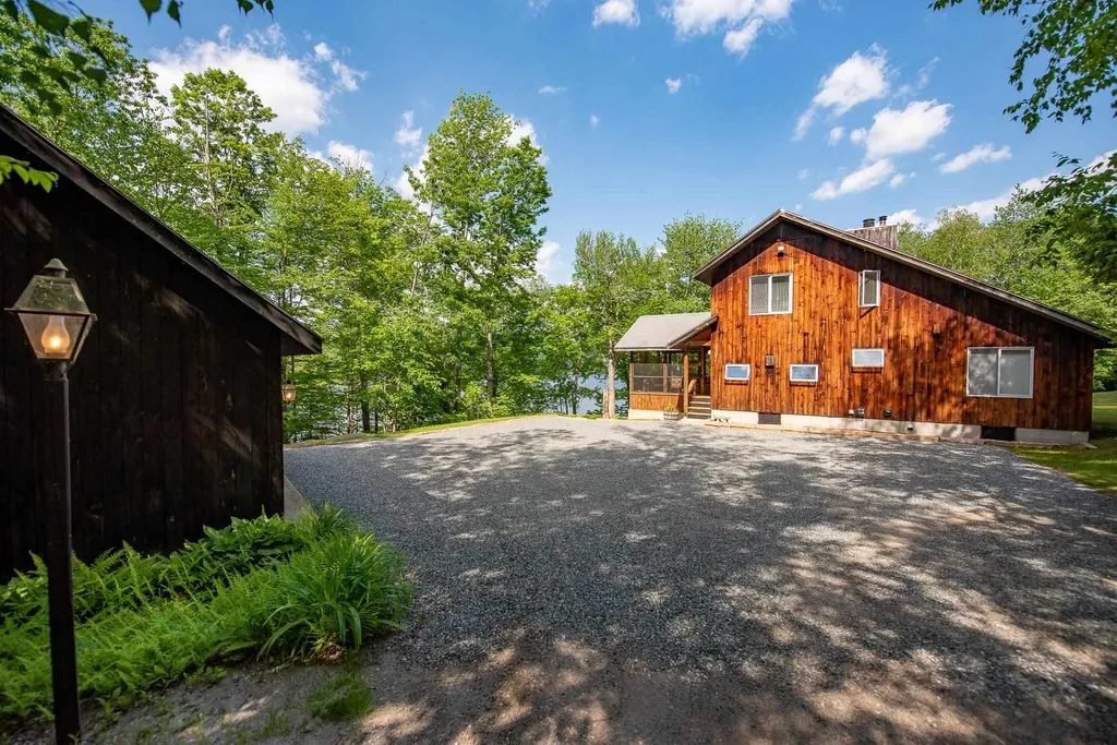109 West Shore Road Hebron NH 03241