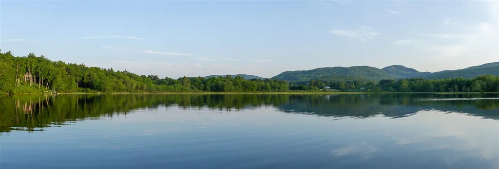 109 West Shore Road Hebron NH 03241