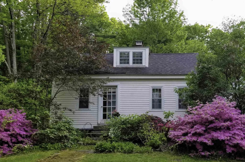 68 Templeton Turnpike Fitzwilliam NH 03447