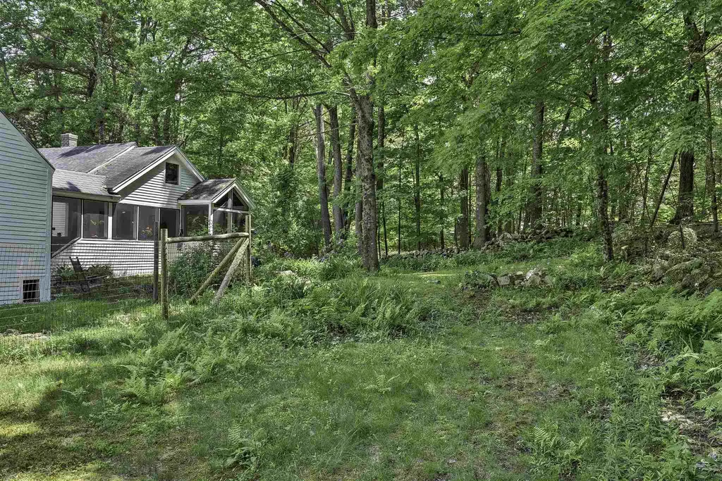68 Templeton Turnpike Fitzwilliam NH 03447