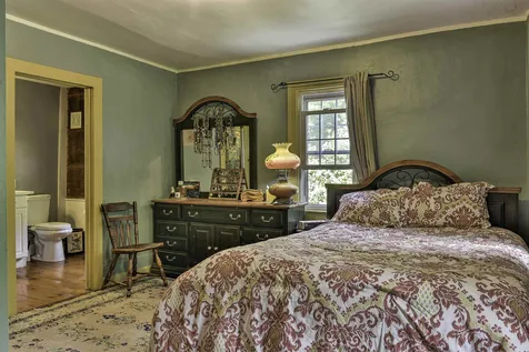 68 Templeton Turnpike Fitzwilliam NH 03447