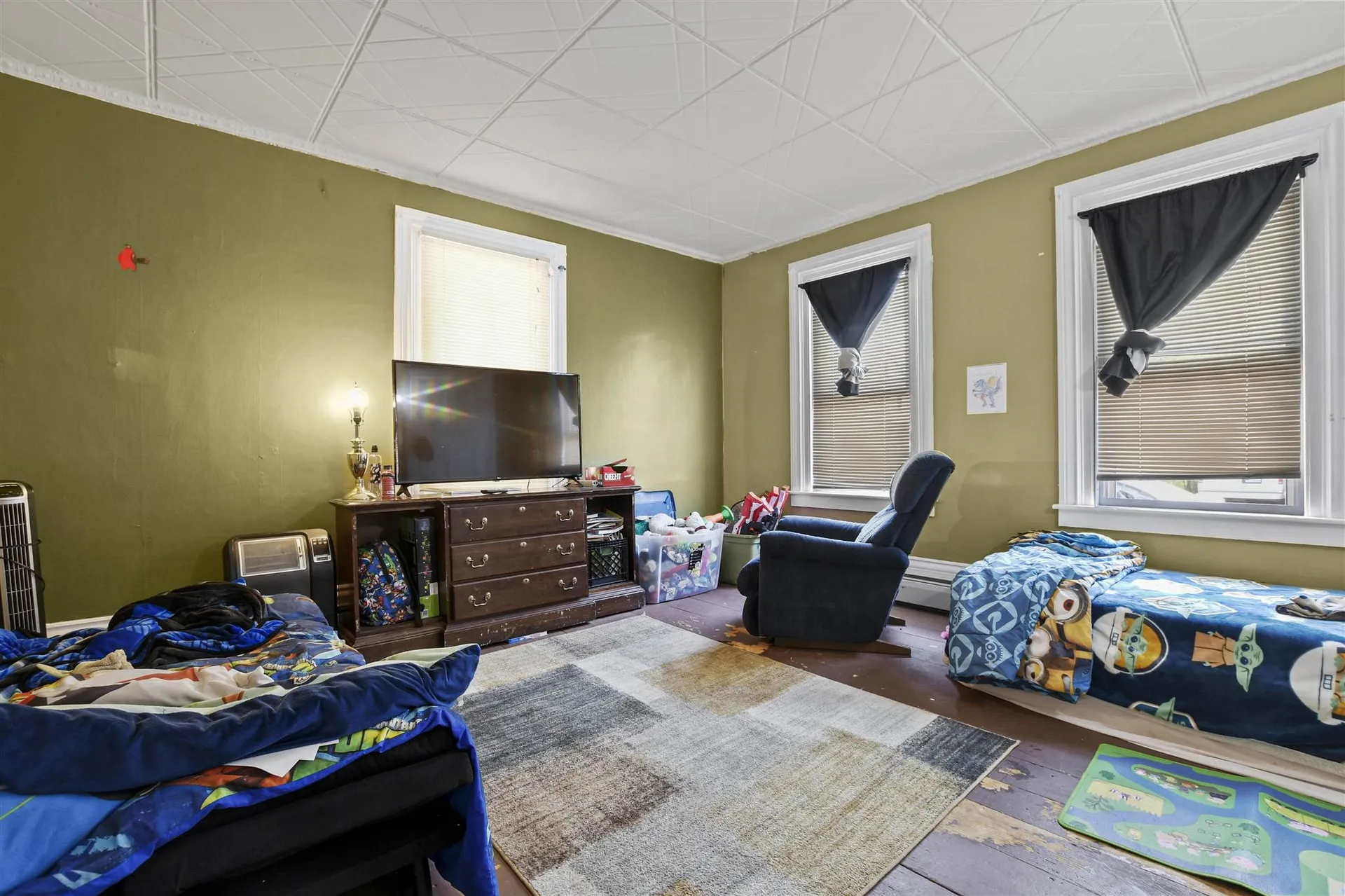 3 Kinsley Street Nashua NH 03060