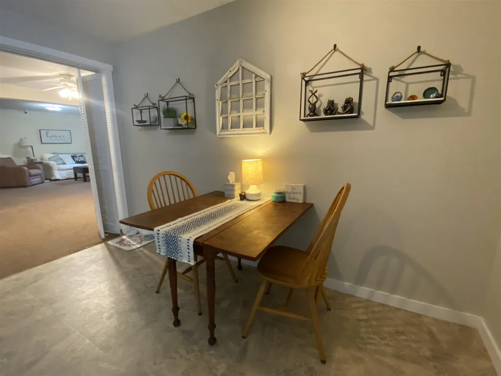 23 Pleasant Street Lebanon NH 03784