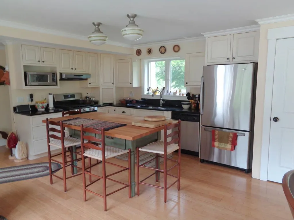 87 Borough Road Hill NH 03243