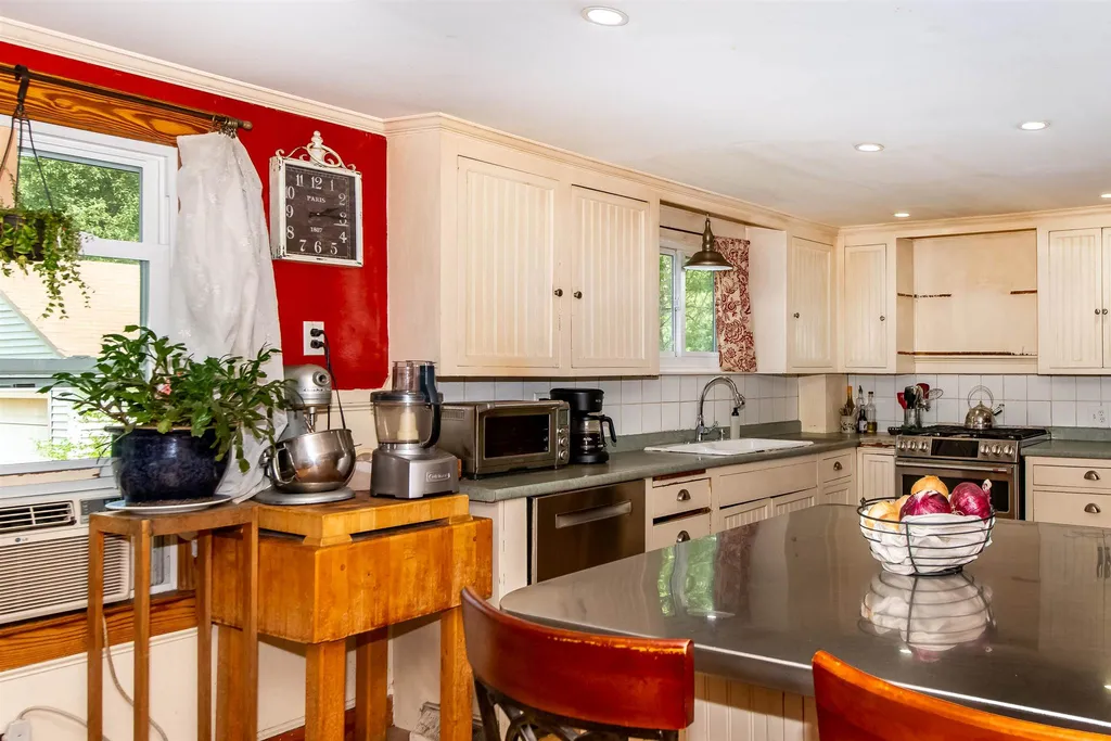 124 Rochester Street Berwick ME 03901