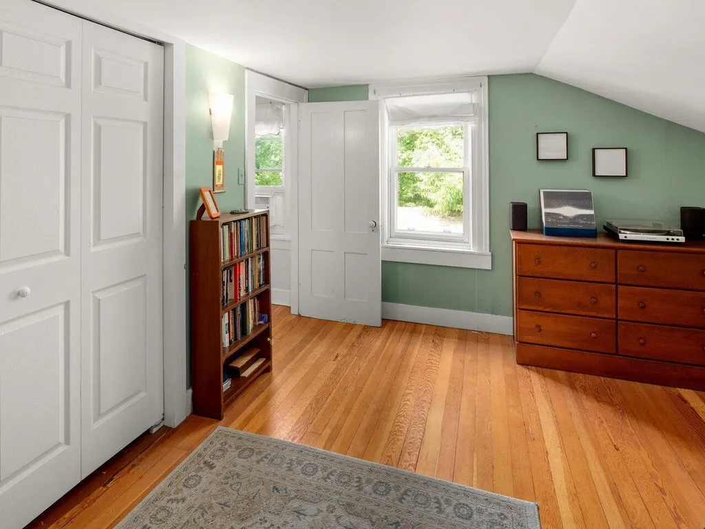 15 Hyde Street Burlington VT 05401