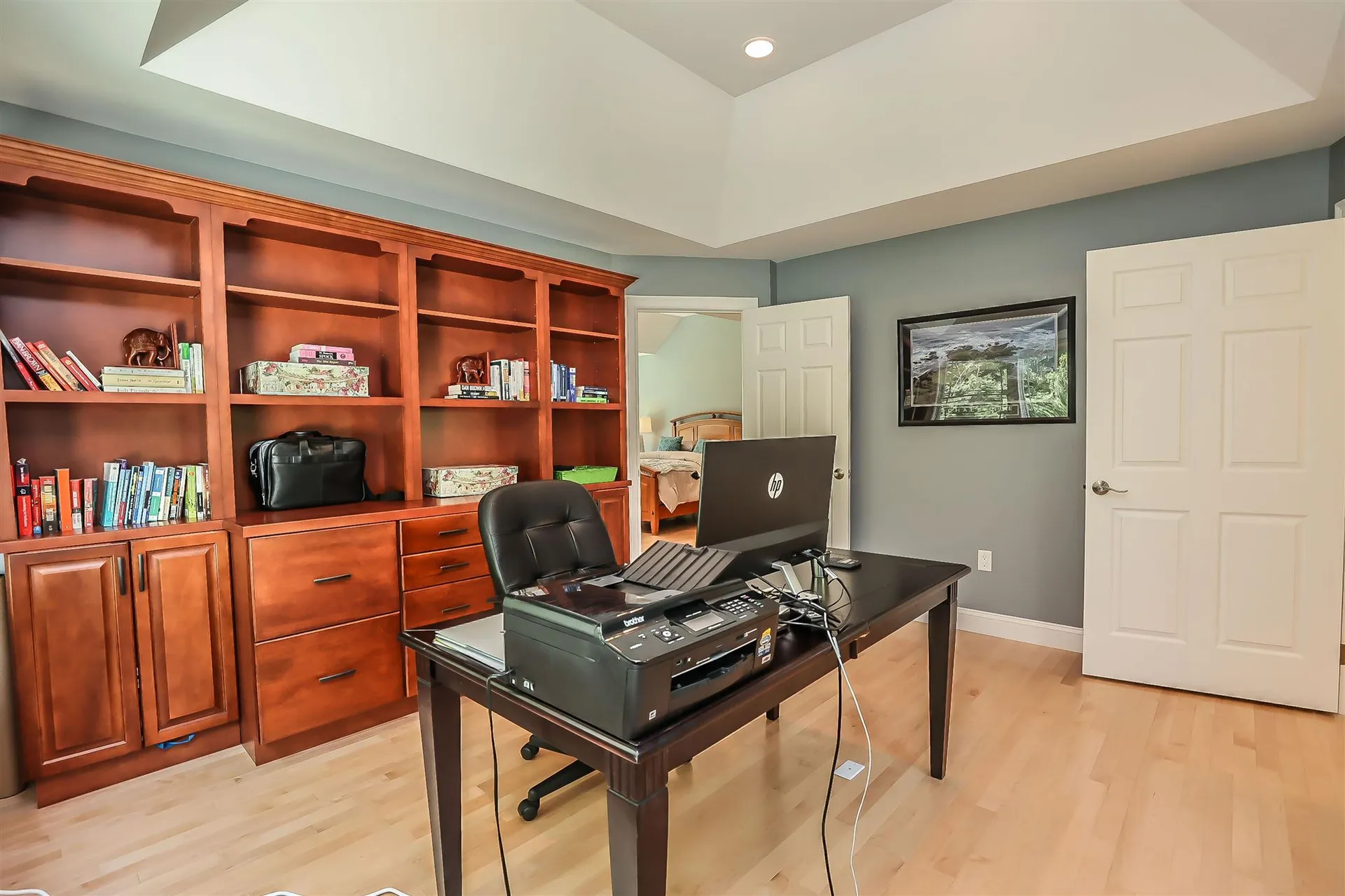 12 Crestwood Lane Nashua NH 03062