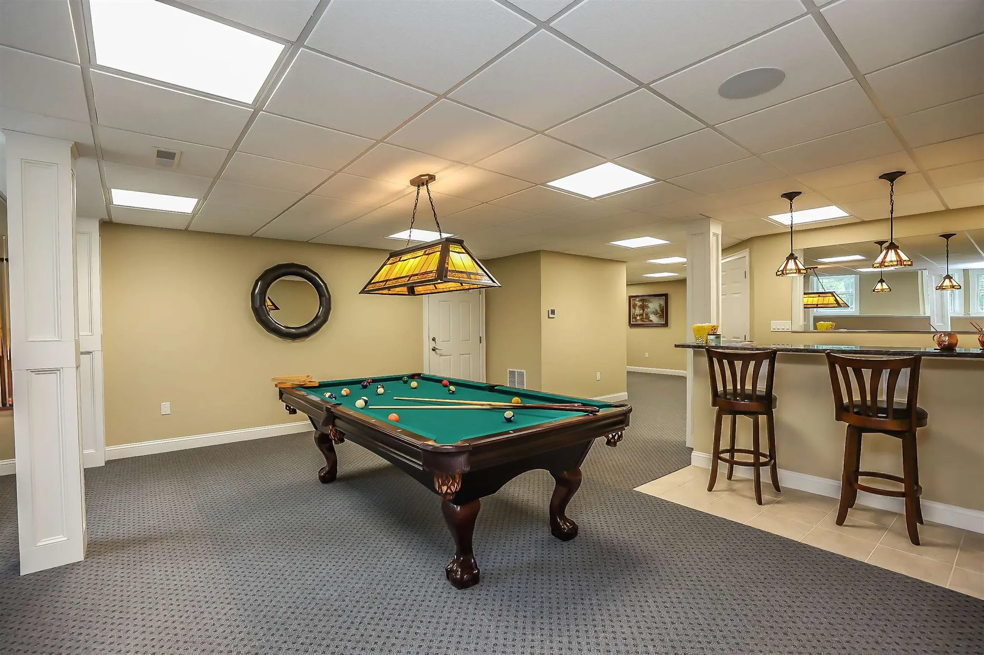 12 Crestwood Lane Nashua NH 03062