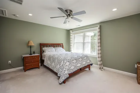 12 Crestwood Lane Nashua NH 03062