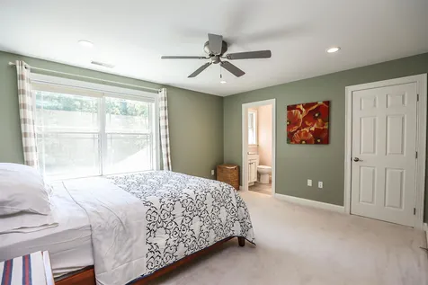 12 Crestwood Lane Nashua NH 03062