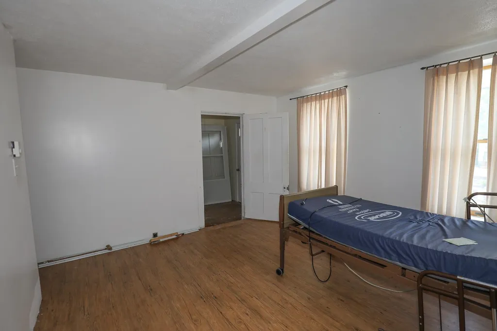 384 Lowell Street Manchester NH 03104
