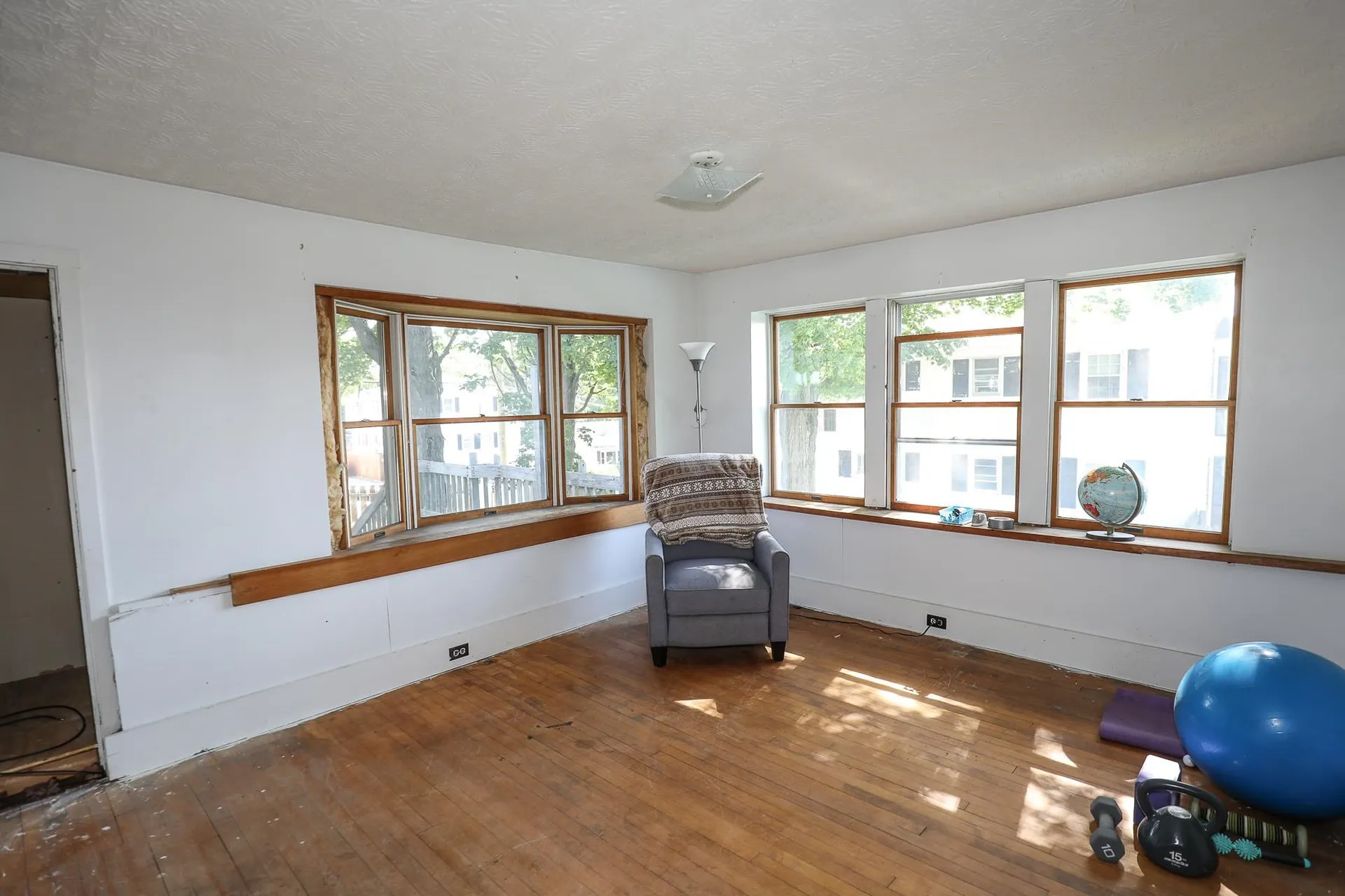 384 Lowell Street Manchester NH 03104