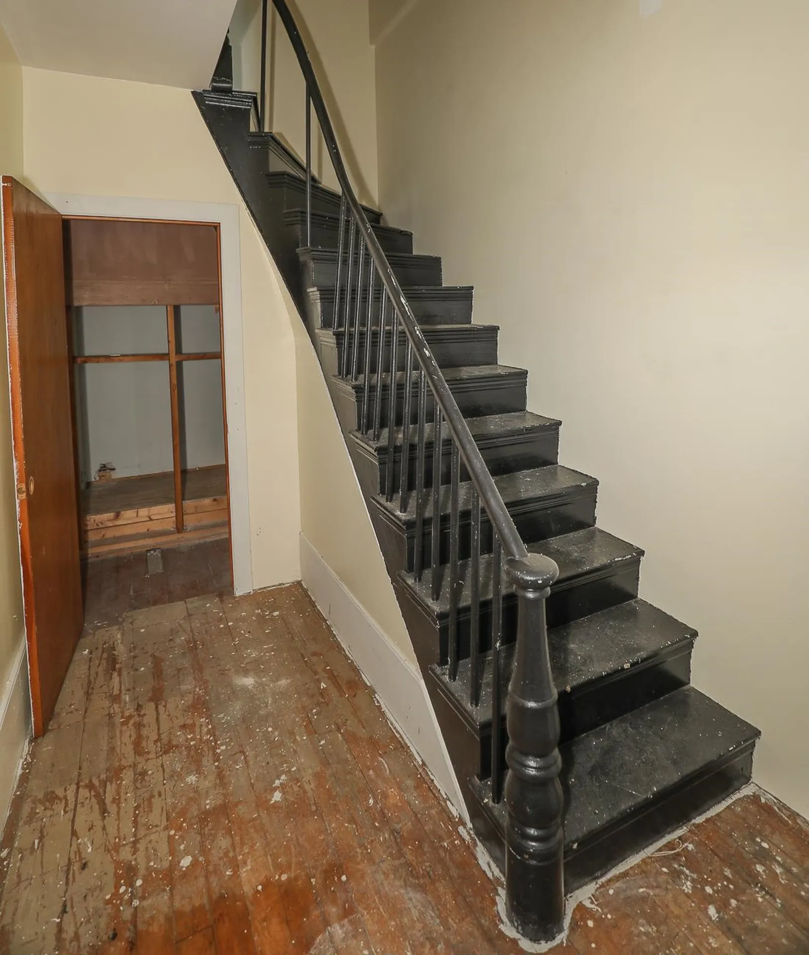 384 Lowell Street Manchester NH 03104