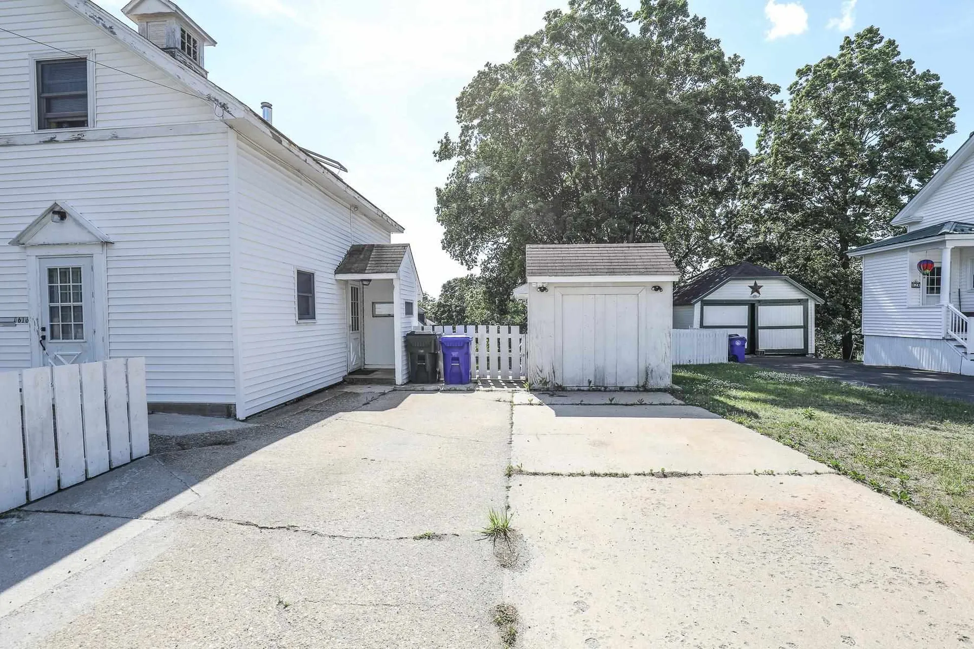 384 Lowell Street Manchester NH 03104
