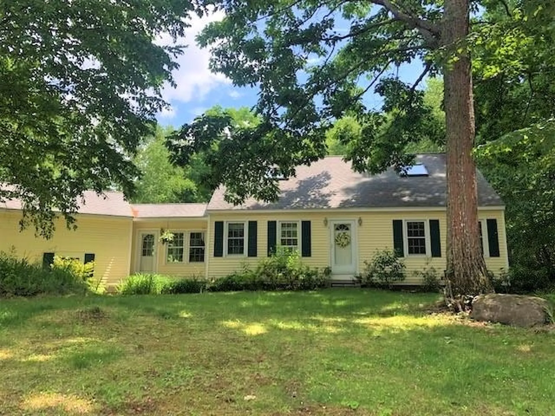 7 Rosewood Drive Bow NH 03304