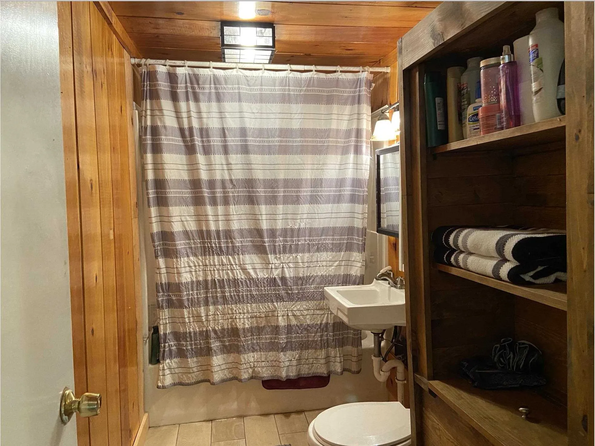 28 Karen Road Middleton NH 03887