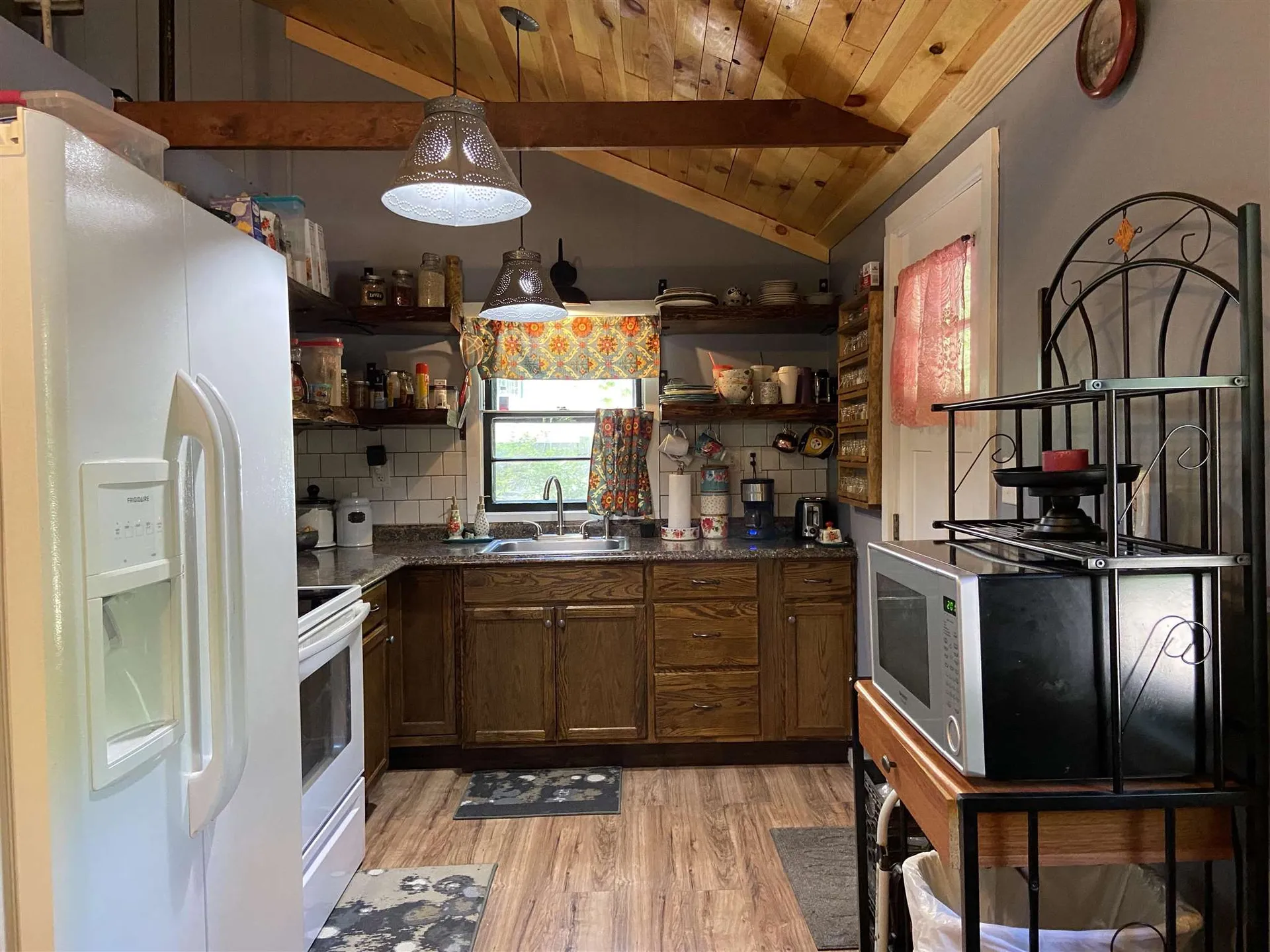 28 Karen Road Middleton NH 03887