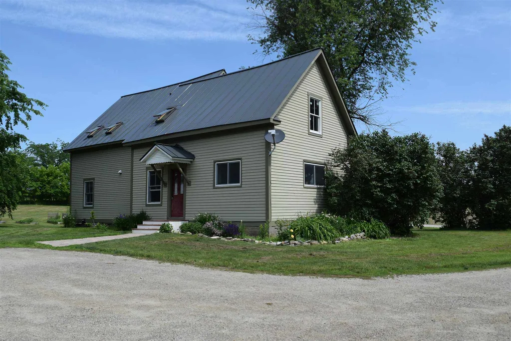 6364 Plank Road New Haven VT 05472