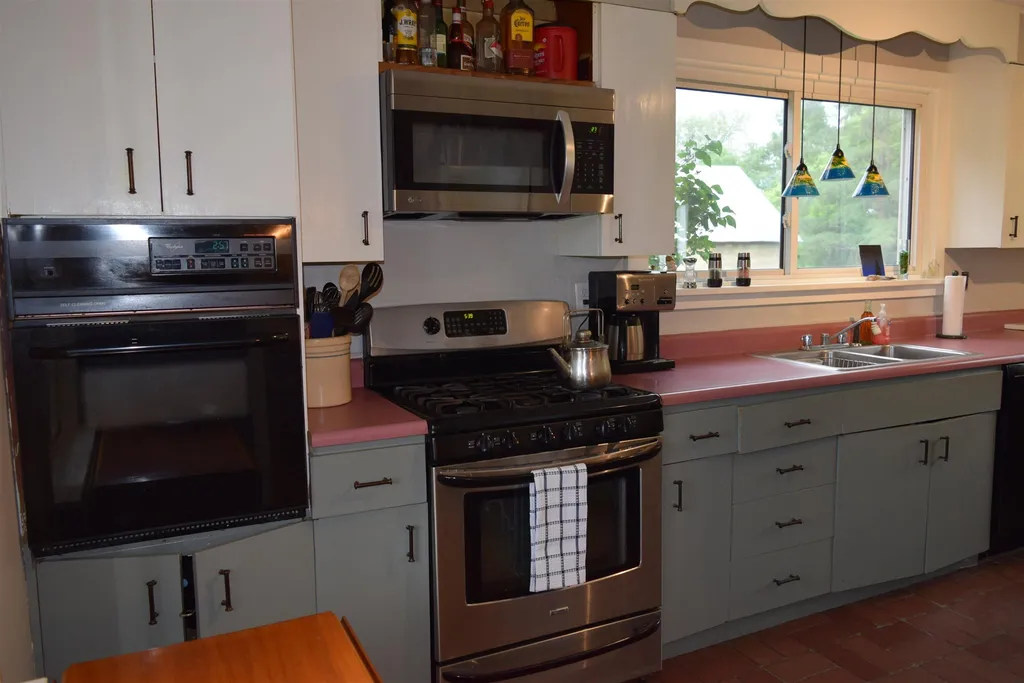 6364 Plank Road New Haven VT 05472