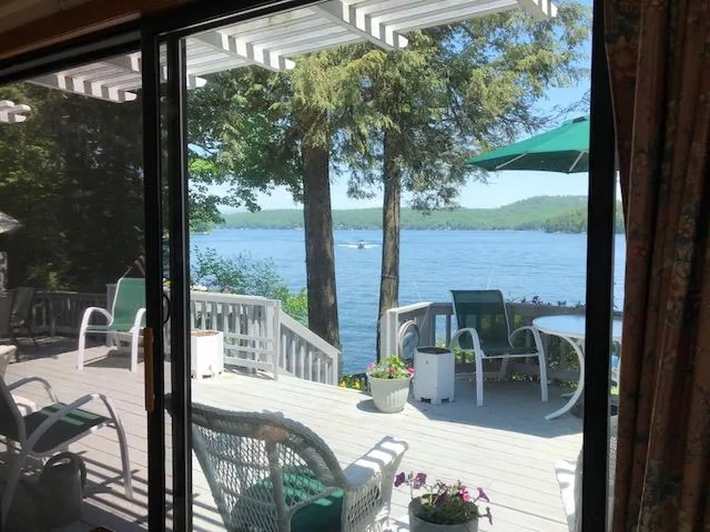 15 Nowicki Point Road Alton NH 03810