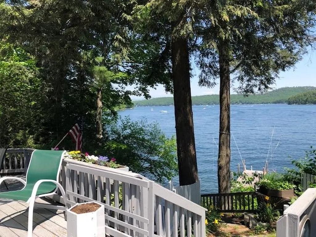 15 Nowicki Point Road Alton NH 03810