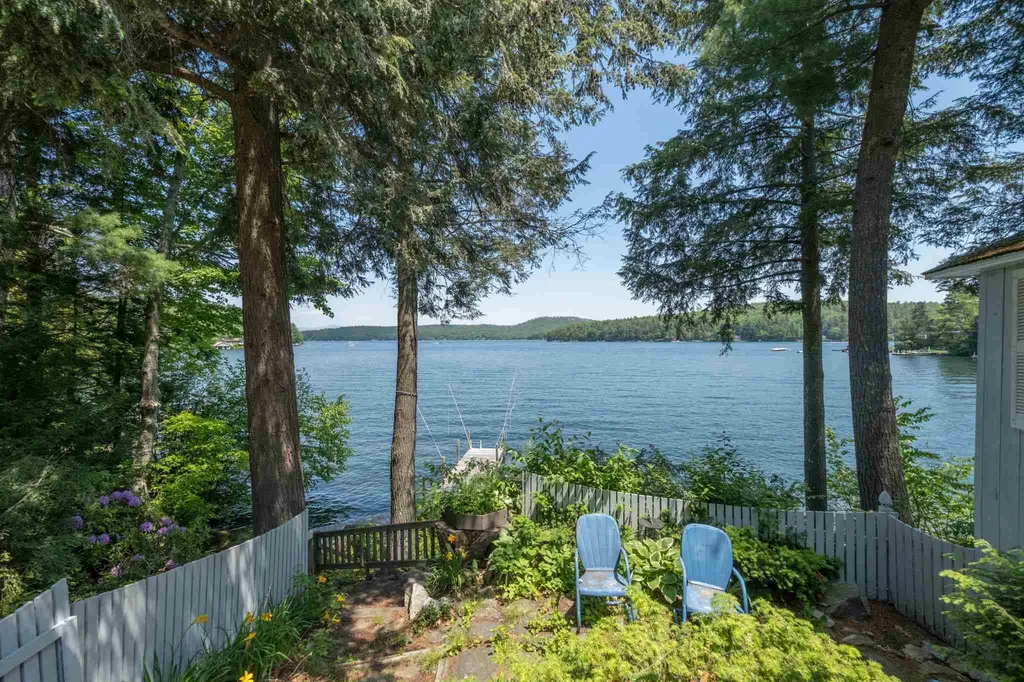 15 Nowicki Point Road Alton NH 03810