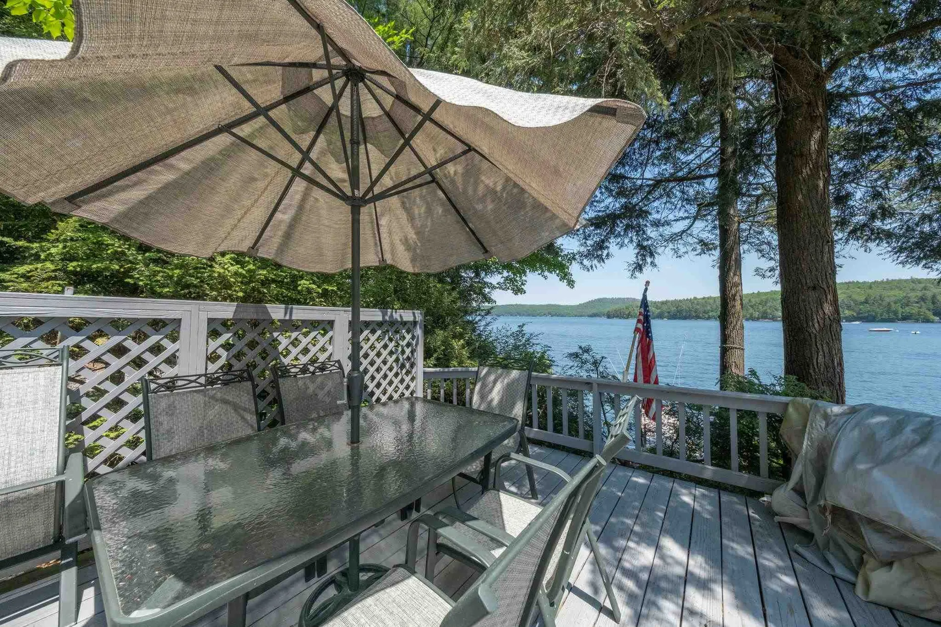 15 Nowicki Point Road Alton NH 03810