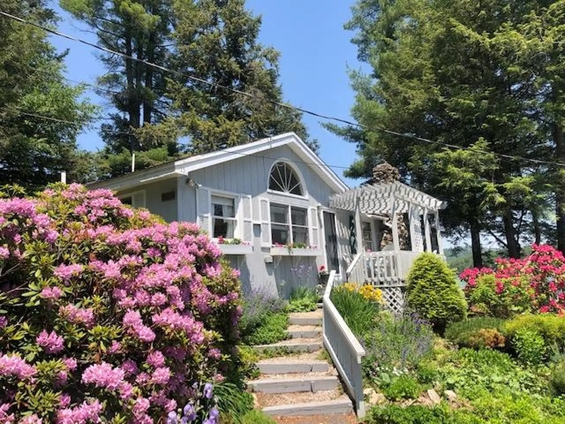 15 Nowicki Point Road Alton NH 03810