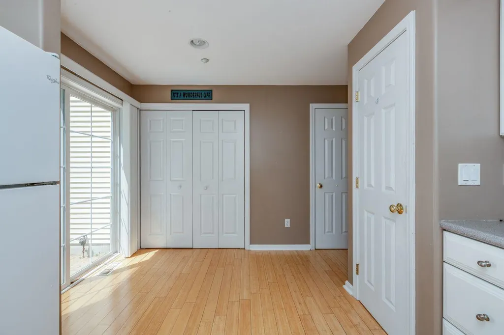 6 Appletree Village Lane Merrimack NH 03054