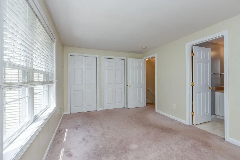 6 Appletree Village Lane Merrimack NH 03054