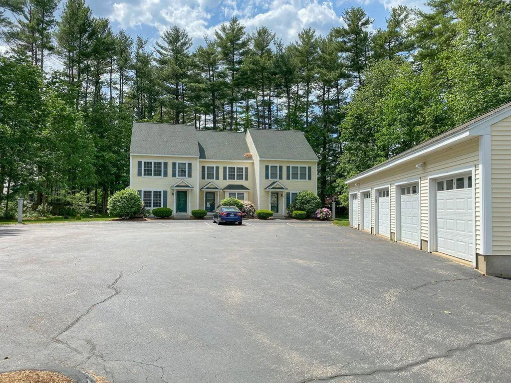 6 Appletree Village Lane Merrimack NH 03054